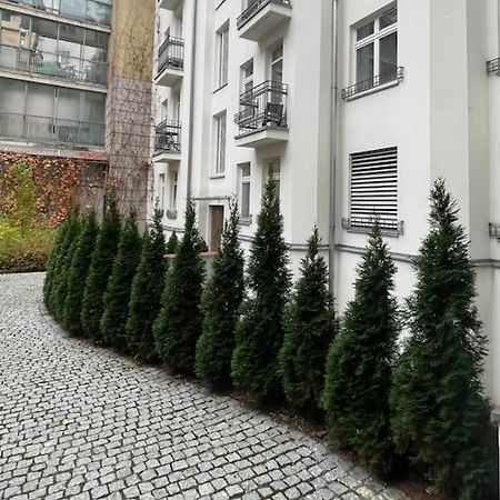 Cute Apartment Perfect For Business And Travel. Warschau Exterior foto